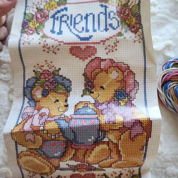 Shelly Rasche Share their hearts Friends crochet knit needlework kit teddy bear - Picture 1 of 6